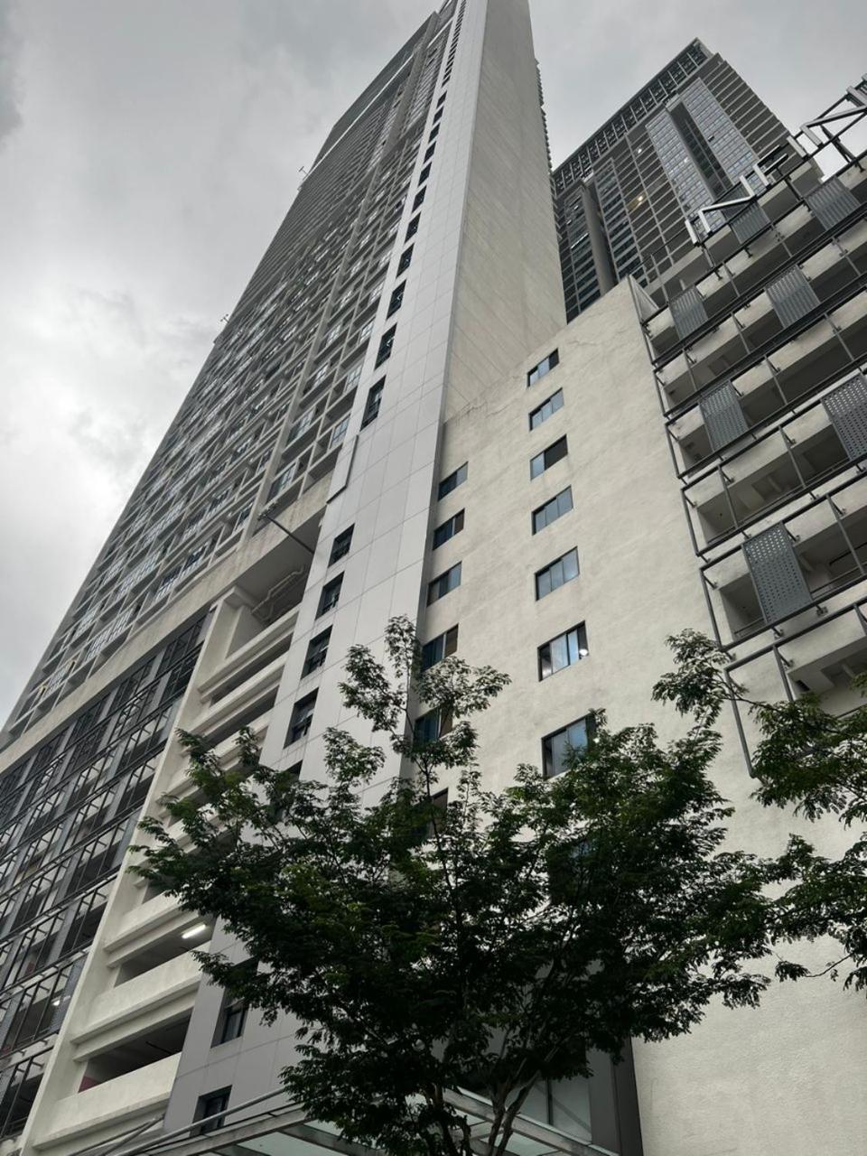 The Colony Klcc View By Nzv Apartment กัวลาลัมเปอร์ ห้อง รูปภาพ